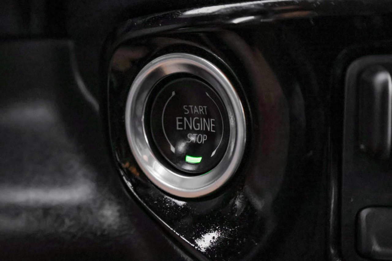 2026 Chevrolet Silverado 3500HD 4WD Crew Cab 159 LTZ Blue Sherwood Park - photo #23