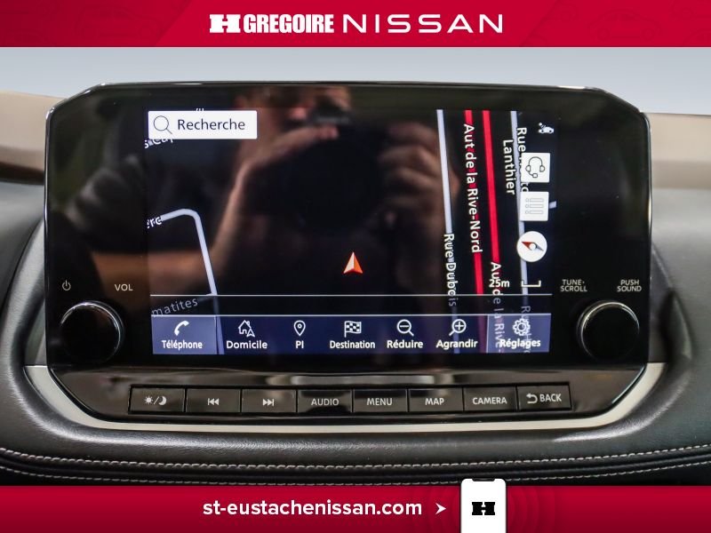 2023 Nissan Rogue White Laval - photo #21