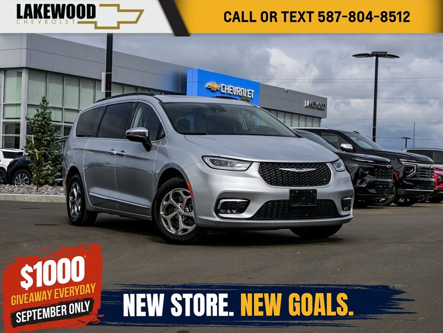 2023 Chrysler Pacifica Limited AWD 3.6L 7 Passenger | Panoramic Sunroof Grey