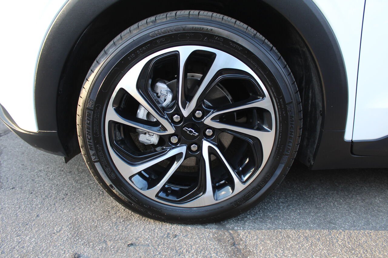 Chevrolet Bolt EUV VIN: 1G1FZ6S05P4147636 2023 Blanc Sainte-Rose - photo #19