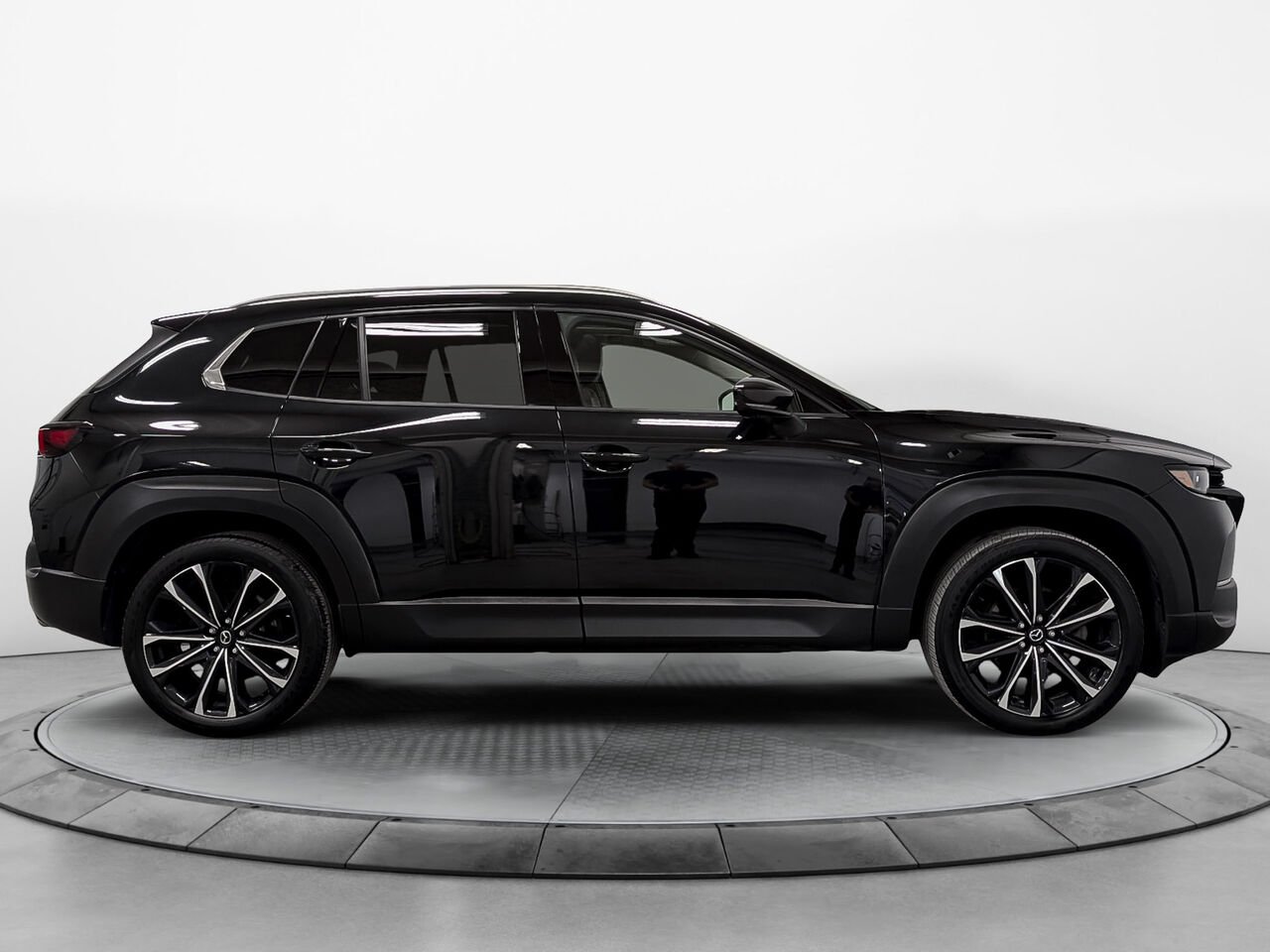 Mazda CX-50 AWD GT Toit Pano Cuir 2024 Noir Sherbrooke - photo #6