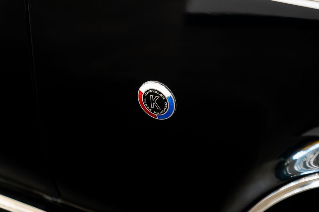 Chrysler 300 K | *PRICE IN USD* - CAR IN MILES 1964 Noir Kirkland - photo #10