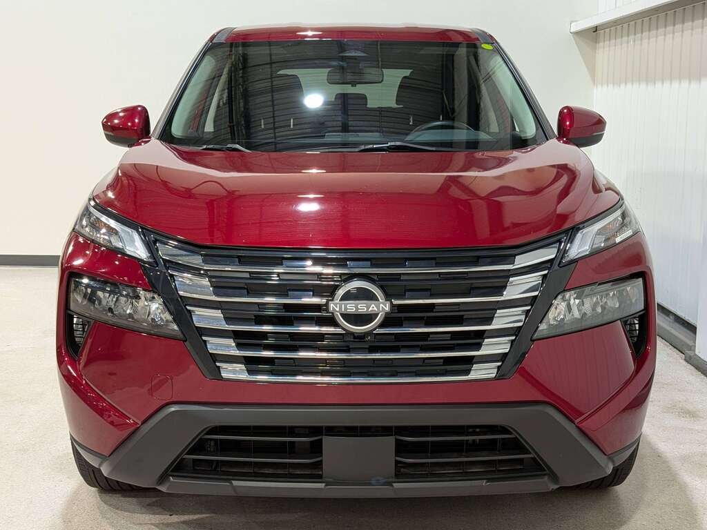 2024 Nissan Rogue AWD S Red Val-David - photo #3