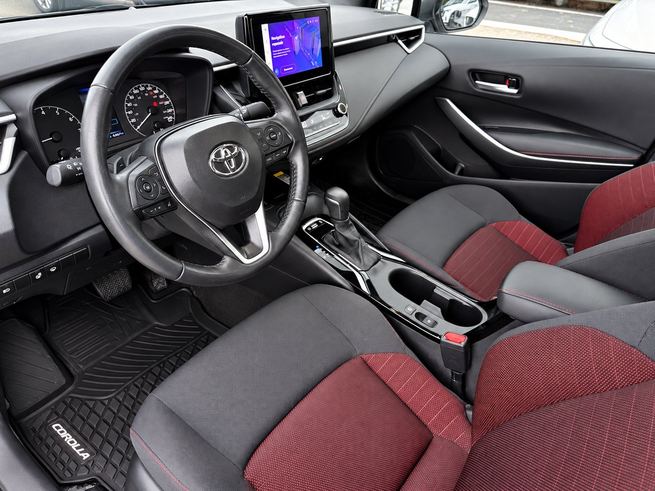 Toyota Corolla SE 2024 Blanc Châteauguay - photo #1