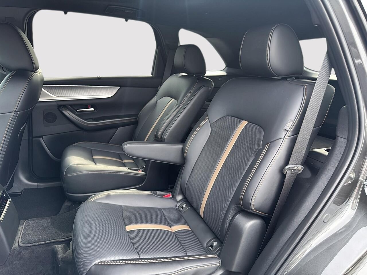 Mazda CX-90 hybride léger 2025 Gris Rouyn-Noranda - photo #8