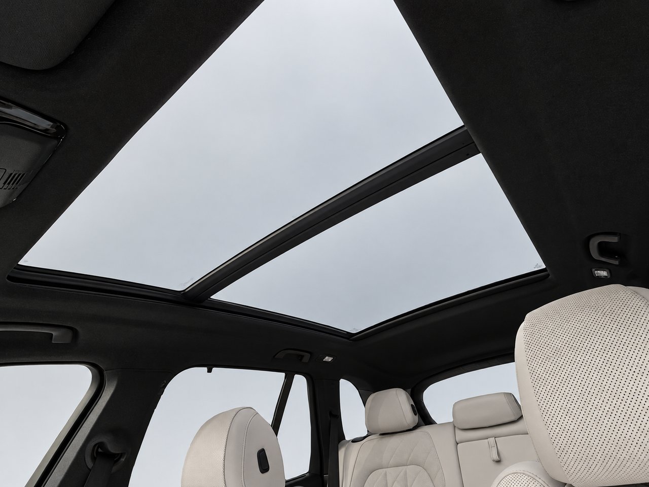 2023 BMW X5 X5 xDrive45e Green Val-David - photo #14