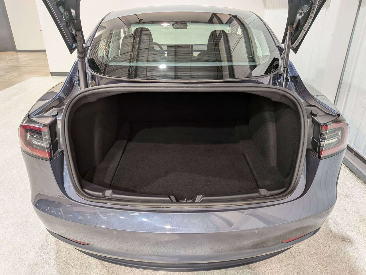 Tesla Model 3 Standard Range RWD *Ltd Avail* 2022 Gris Mirabel - photo #8
