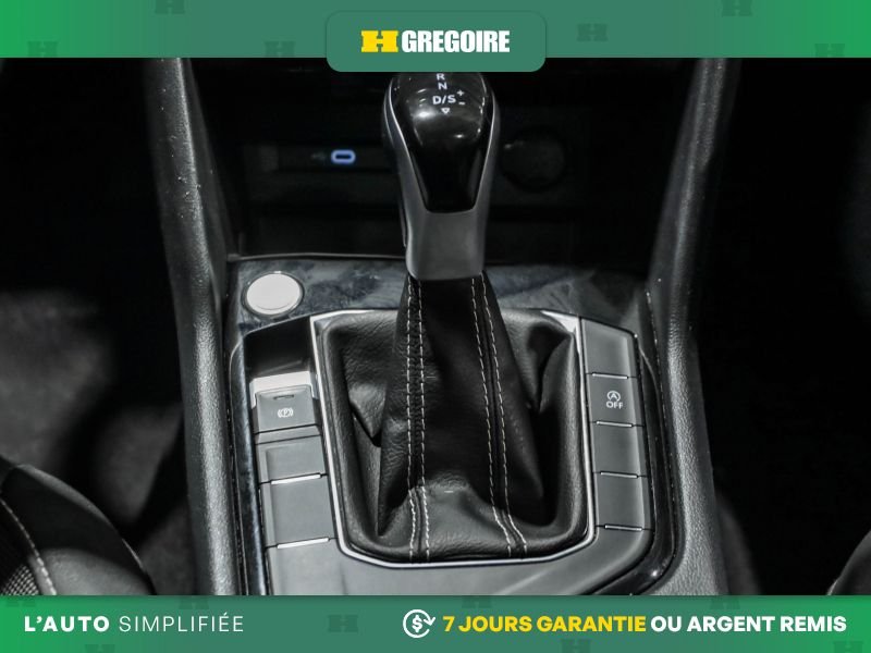 Volkswagen Taos 820963 | Comfortline AUTO AC MAGS TOIT CAM RECULE BLUETOOTH 2024 Argent Laval - photo #21
