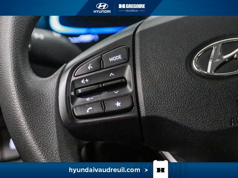 2026 Hyundai Venue Red Laval - photo #20