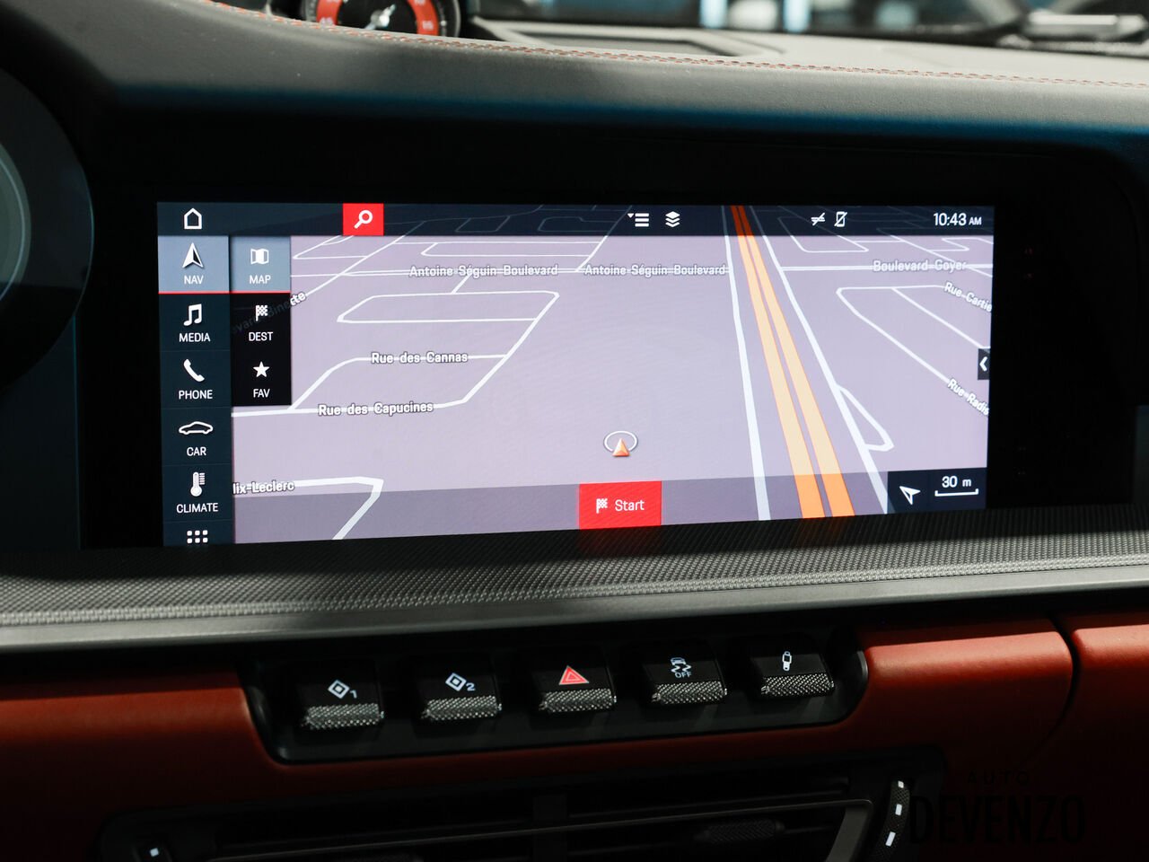 2020 Porsche 911 Silver Saint-Eustache - photo #20