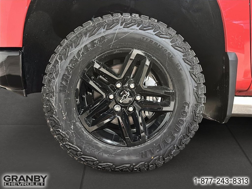 CHEVROLET Silverado 1500 K1500 SILVERADO CREW CAB CUSTOM TRAIL BOSS STD/BOX (2CX) | 26-0384 2026 Rouge ardent Granby - photo #9