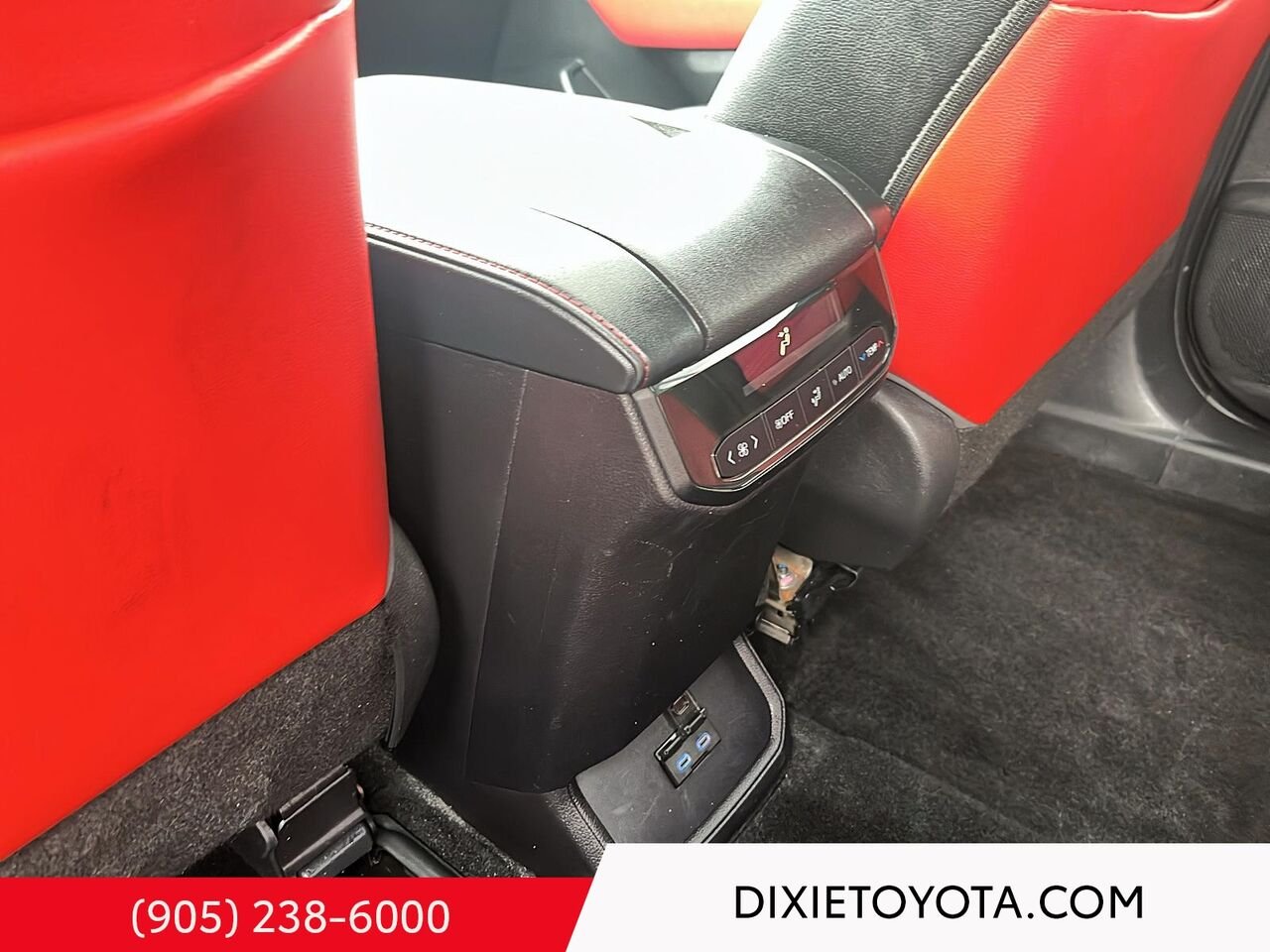 2022 Toyota Highlander XSE AWD / HEATED SEATS / MOONROOF / ALLOY WHEELS / CARPLAY AND ANDROID AUTO White Mississauga - photo #22