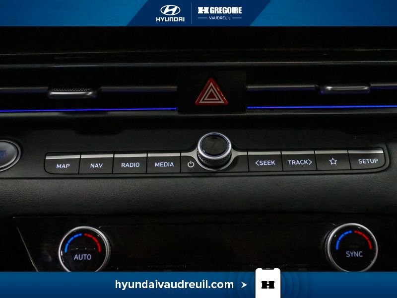 Hyundai Elantra 2025 Blanc Laval - photo #28