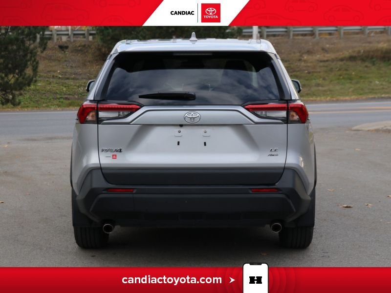 2025 Toyota Rav 4 Silver Laval - photo #8