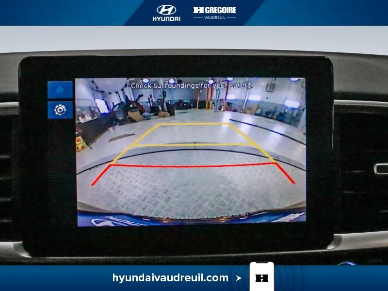 2026 Hyundai Venue Red Laval - photo #26