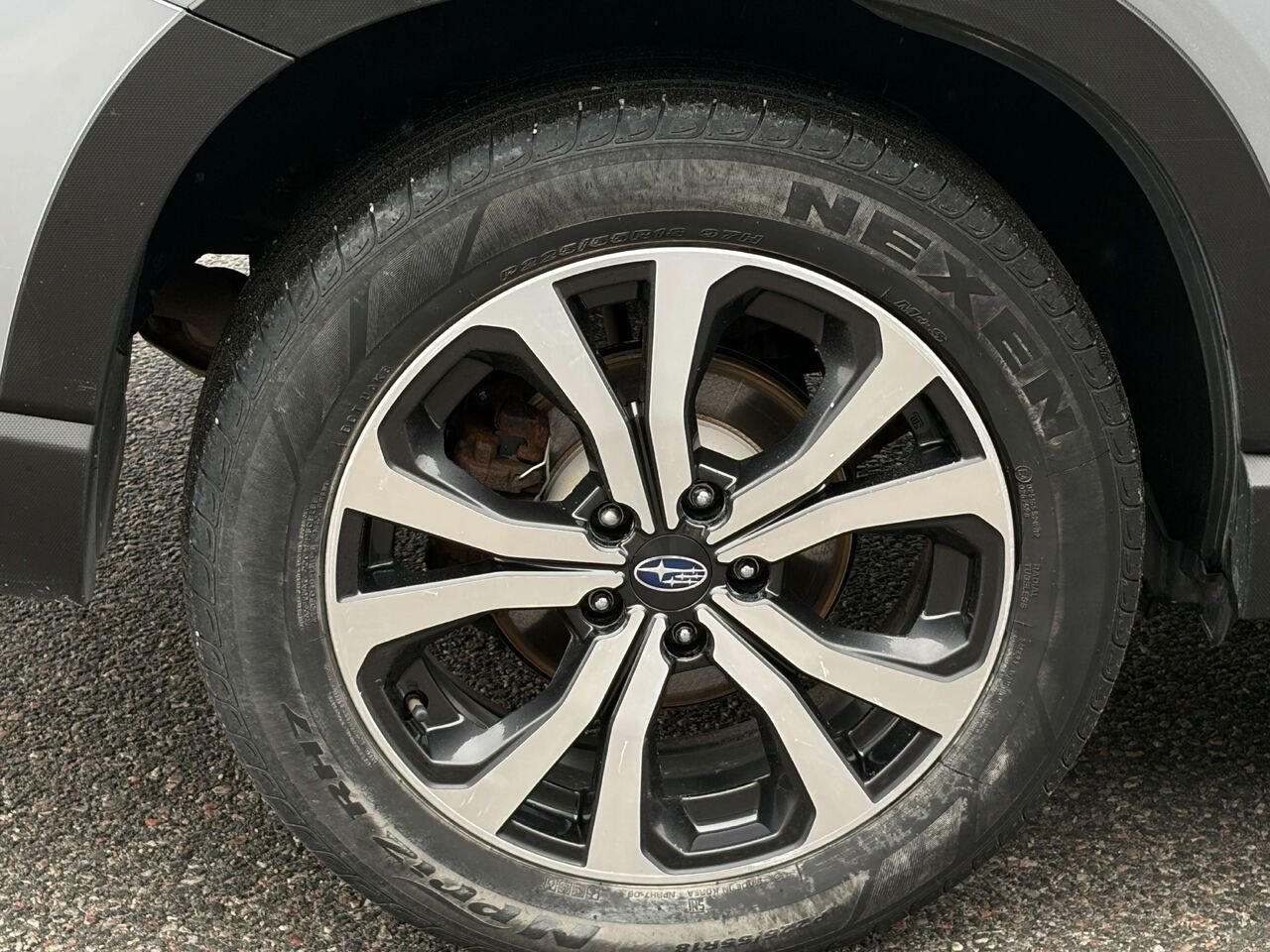 2024 Subaru Forester Silver Gatineau - photo #9