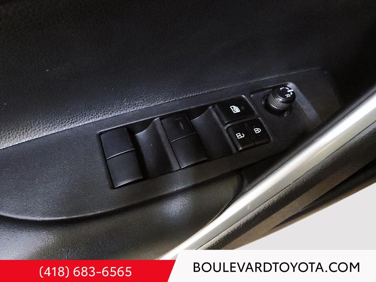 2022 Toyota Corolla Cross 99449C-89 | LE Black Québec - photo #7