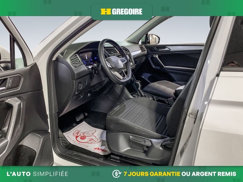 2022 Volkswagen Tiguan White Blainville - photo #13