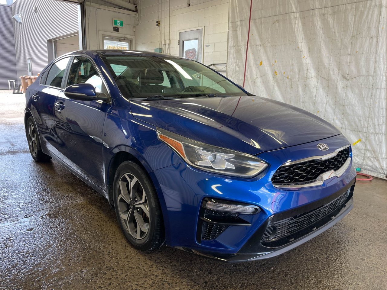 Kia Forte EX AUTO *SIÈGES / VOLANT CHAUFF* ALERTES CARPLAY 2019 Bleu Saint-Jérôme - photo #8