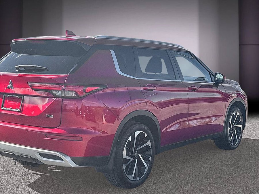 2023 Mitsubishi Outlander SEL Black