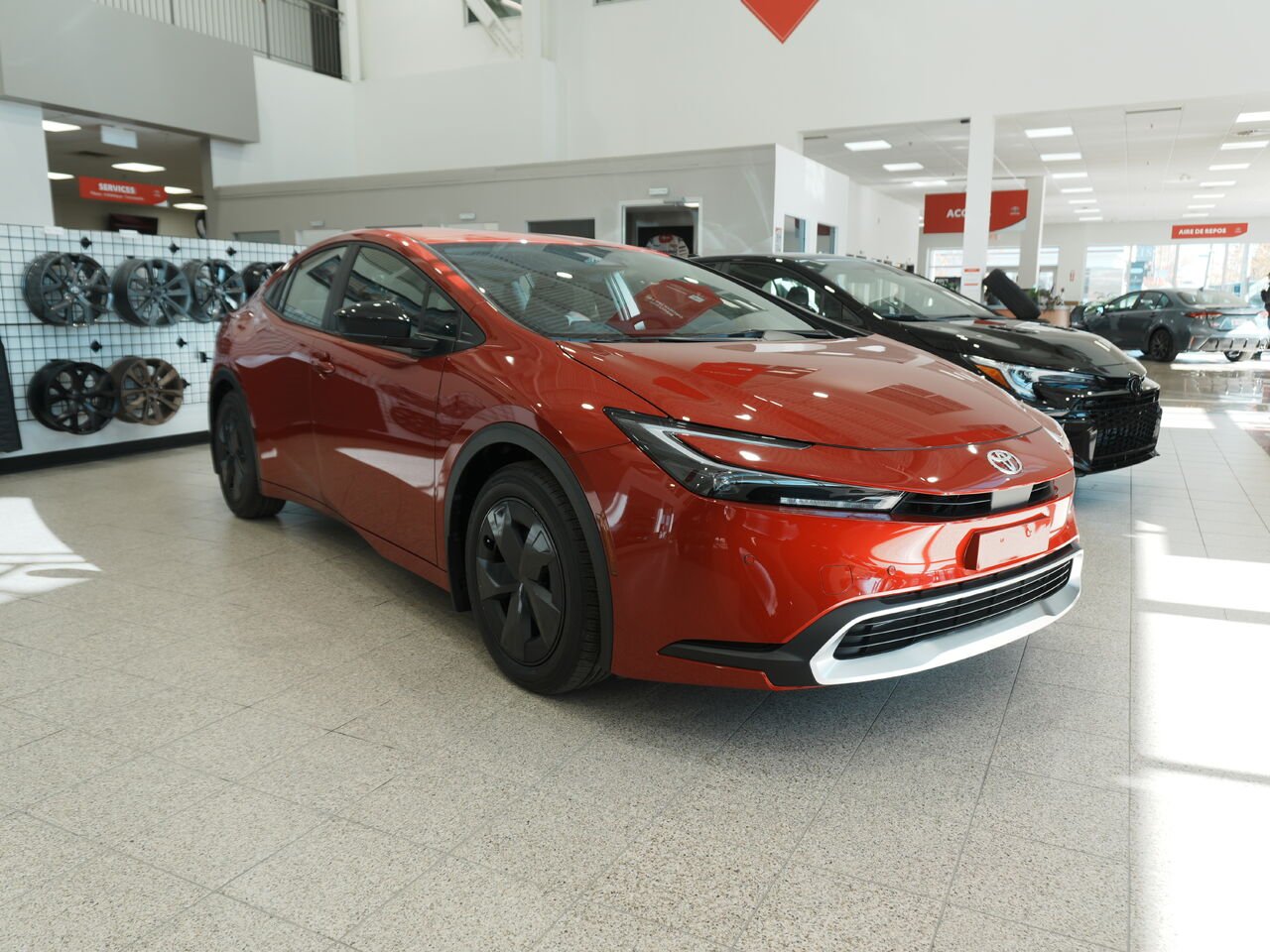 2027 Toyota Prius Plug-In Hybrid JTDACACU5V3085682 Supersonic Red Sherbrooke - photo #0