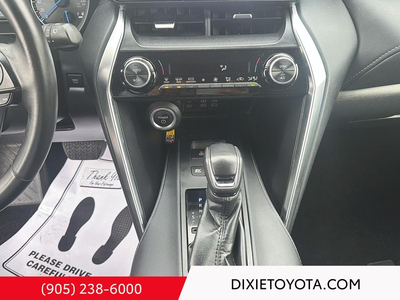 2023 Toyota Venza HYBRID LE AWD / HEATED SEATS / TOYOTA SAFETY SENSE / CARPLAY AND ANDROID AUTO White Mississauga - photo #15