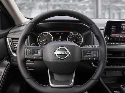 2026 Nissan Rogue Everest White Tricoat Pearl Blainville - photo #12