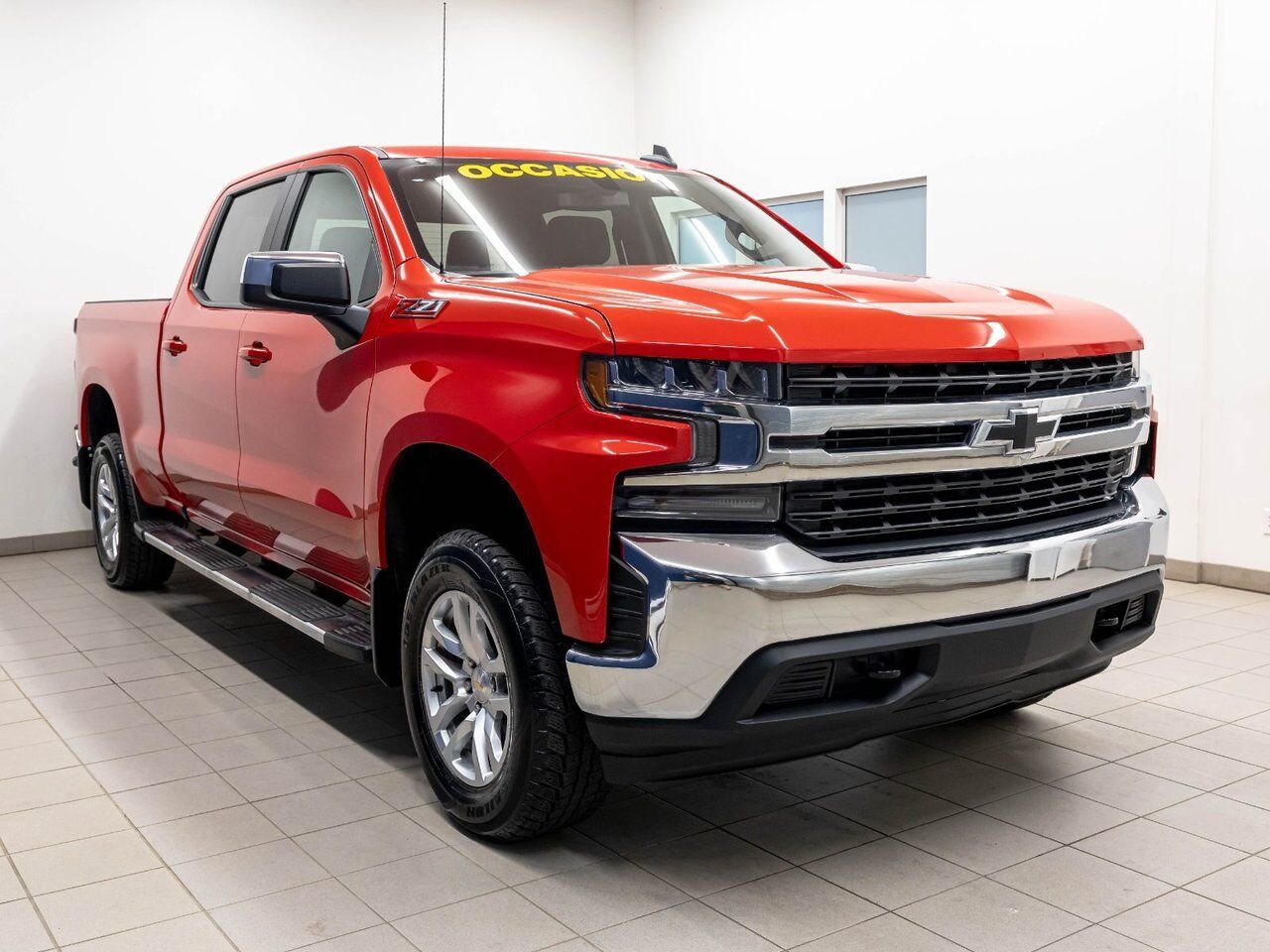 Chevrolet Silverado 1500 LT Z71 CREW V8 4X4 *SIEGES CHAUF* GR. REMORQ *BED 2021 Rouge Saint-Jérôme - photo #8