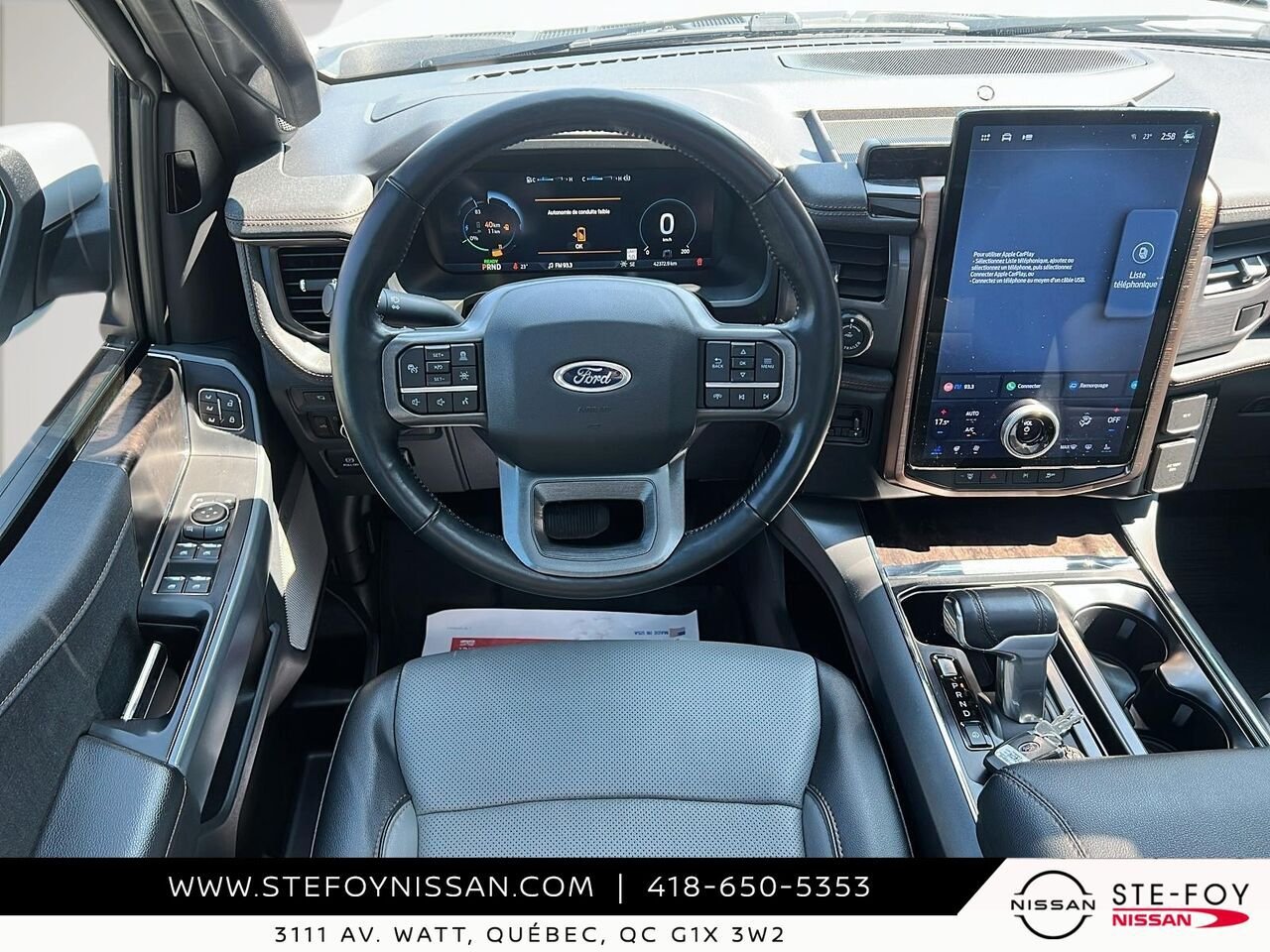 Ford F-150 Lightning LARIAT SuperCrew LONG RANGE 2023 Blanc Ste-Foy - photo #16