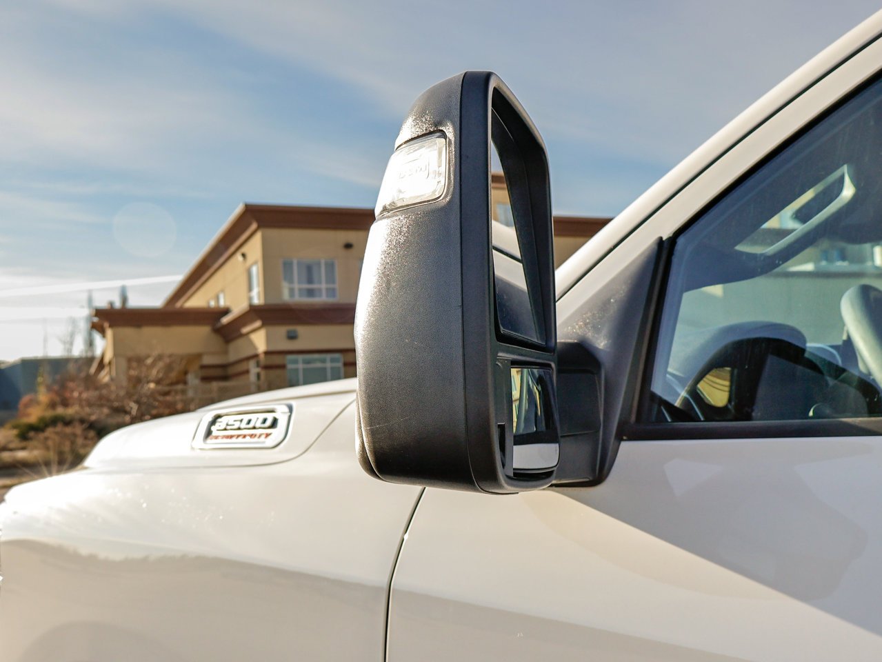 2026 Ram 3500 Big Horn 4x4 Crew Cab 8' Box White Sherwood Park - photo #7