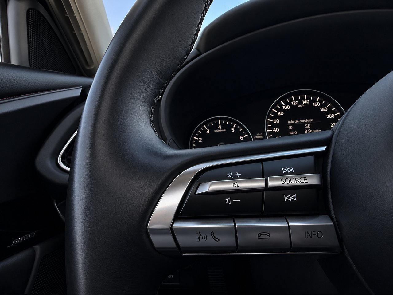 2023 Mazda CX-30 Black Châteauguay - photo #12