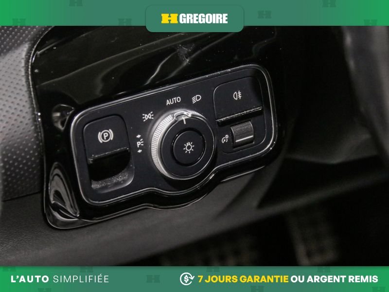 Mercedes Benz A-Class 2022 Blanc Blainville - photo #16