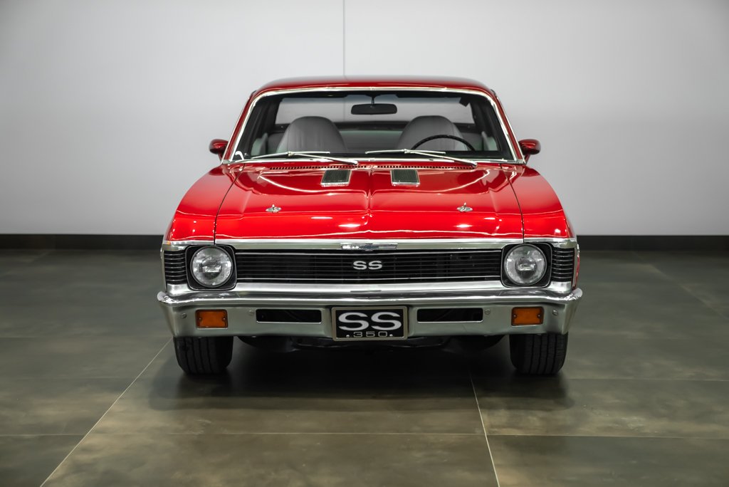 Chevrolet Nova 1972 Rouge Montréal - photo #1