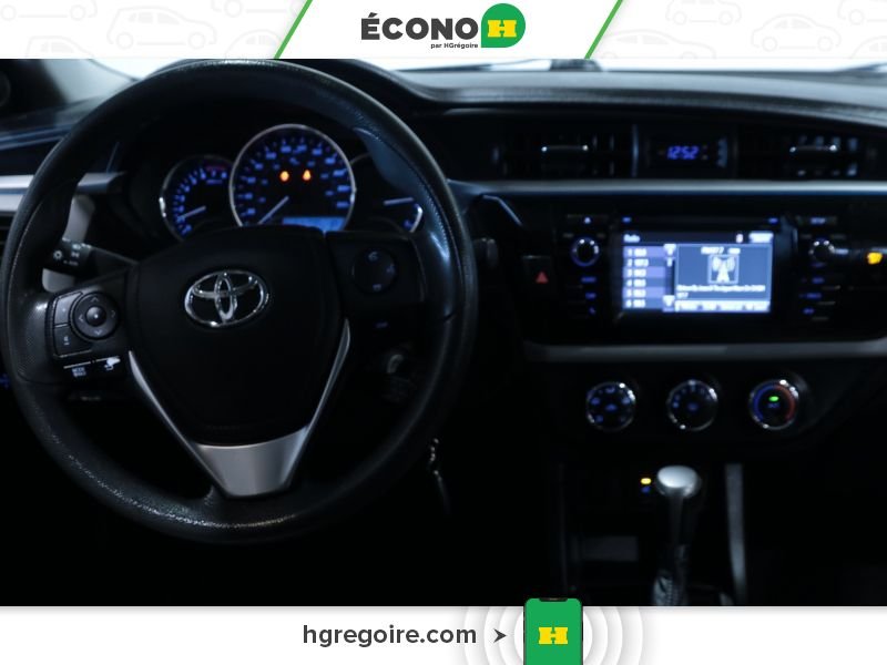 Toyota Corolla 2015 Rouge Laval - photo #12