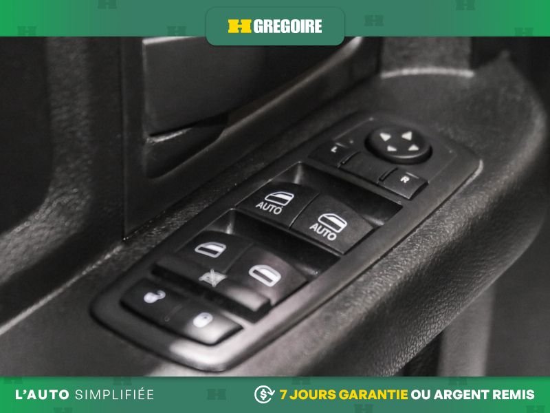 2019 Ram 1500 Black Blainville - photo #15