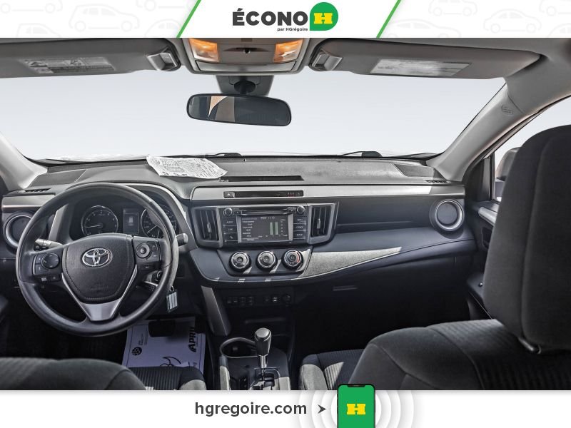 2017 Toyota Rav 4 White Laval - photo #17