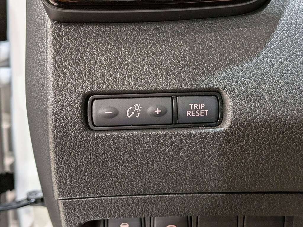 Nissan Qashqai FWD SV CVT 2021 Blanc Val-David - photo #30