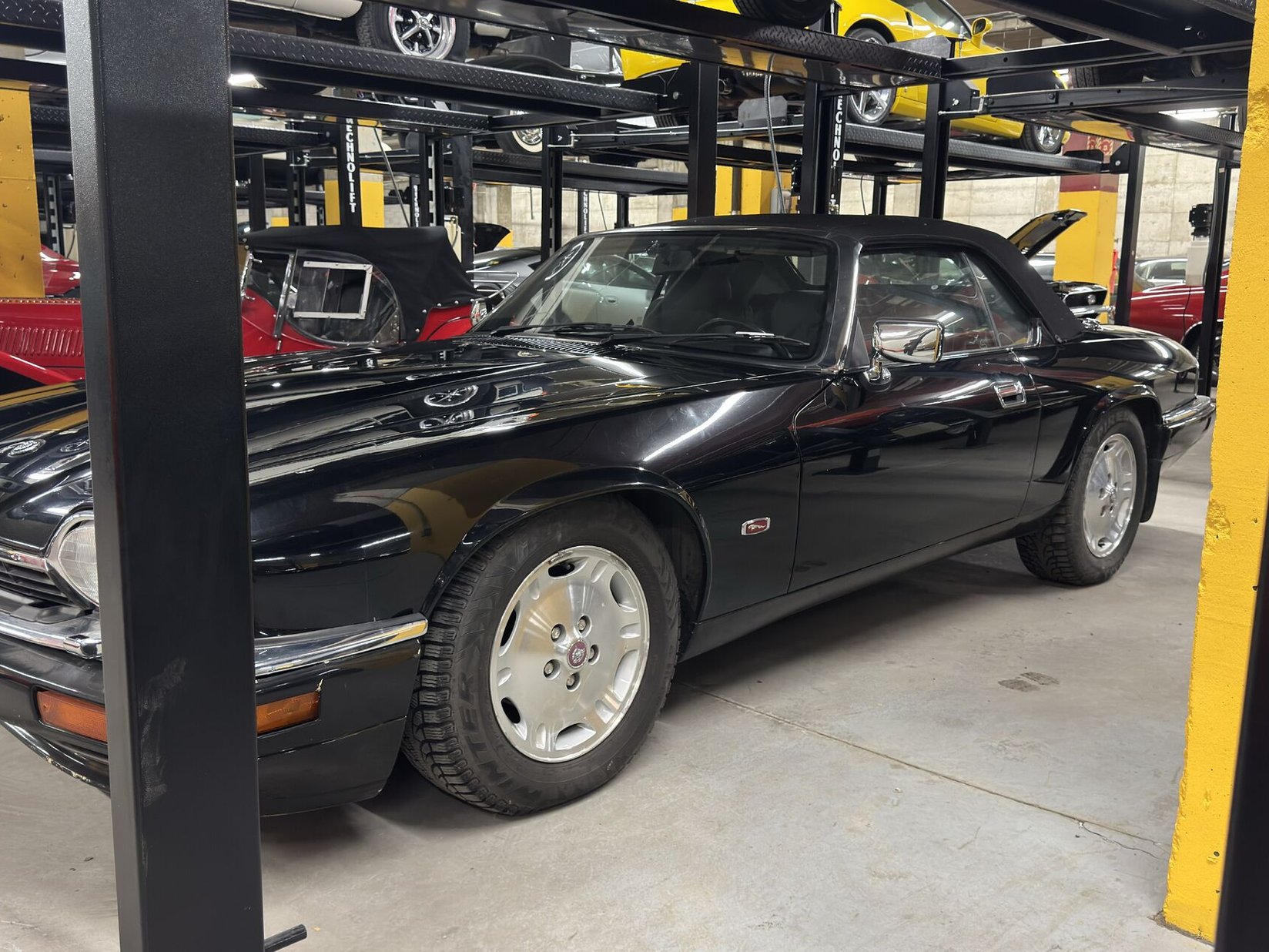 Jaguar XJS 1995 Noir Montréal - photo #1