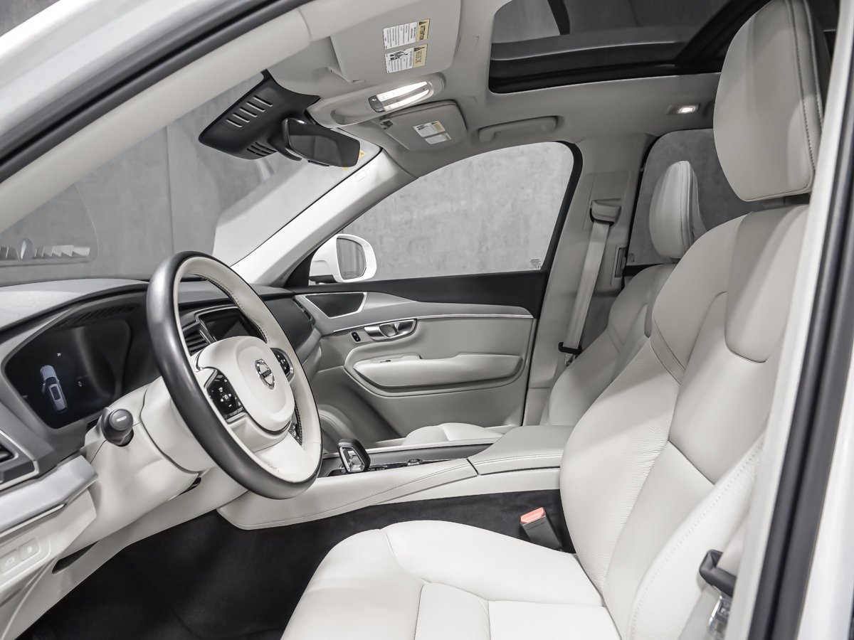 Volvo XC90 Recharge CORE BRIGHT THEME 2024 Blanc Montréal - photo #10