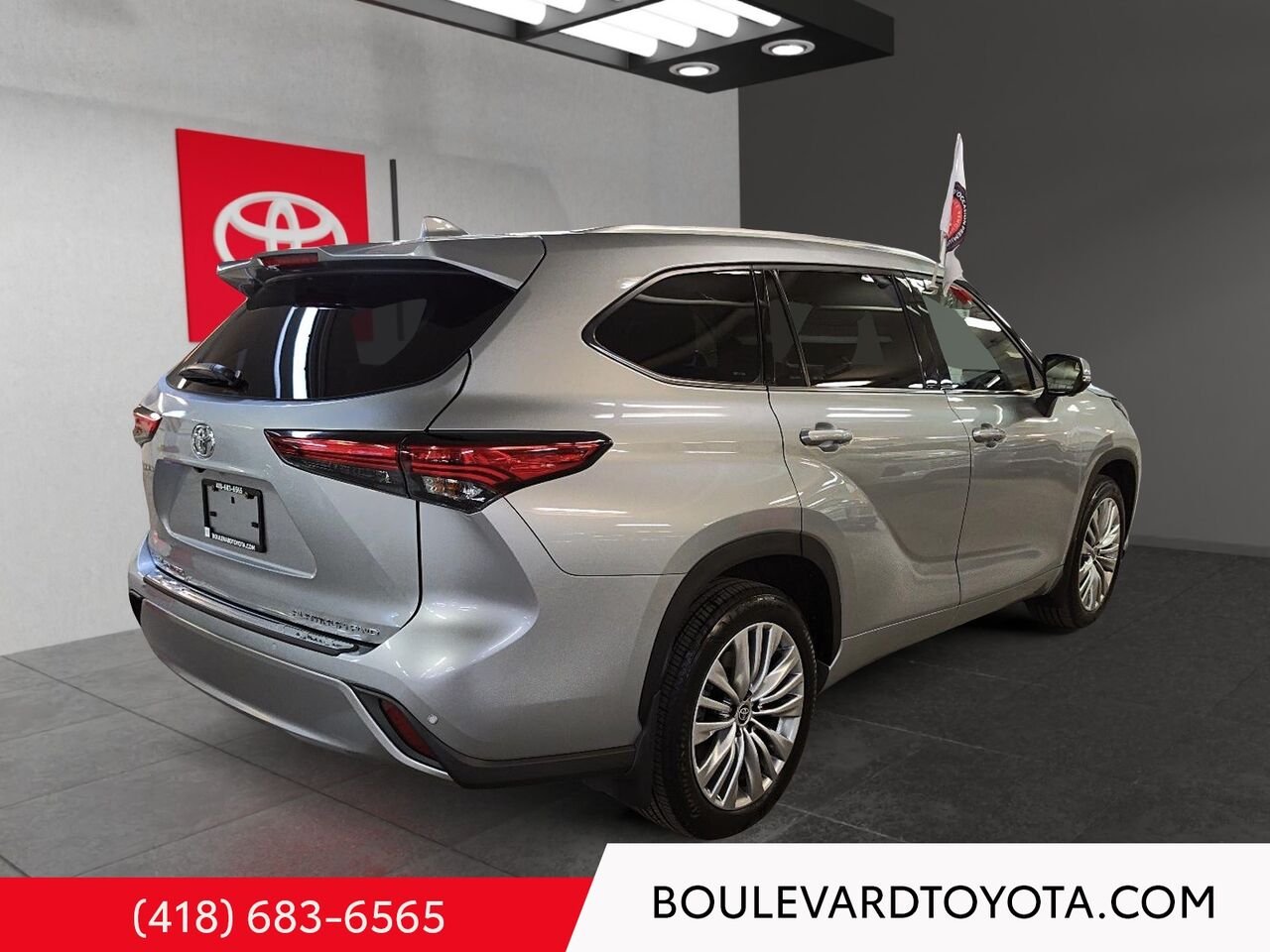 2023 Toyota Highlander 531874-76 | PLATINUM, AWD Grey Québec - photo #3