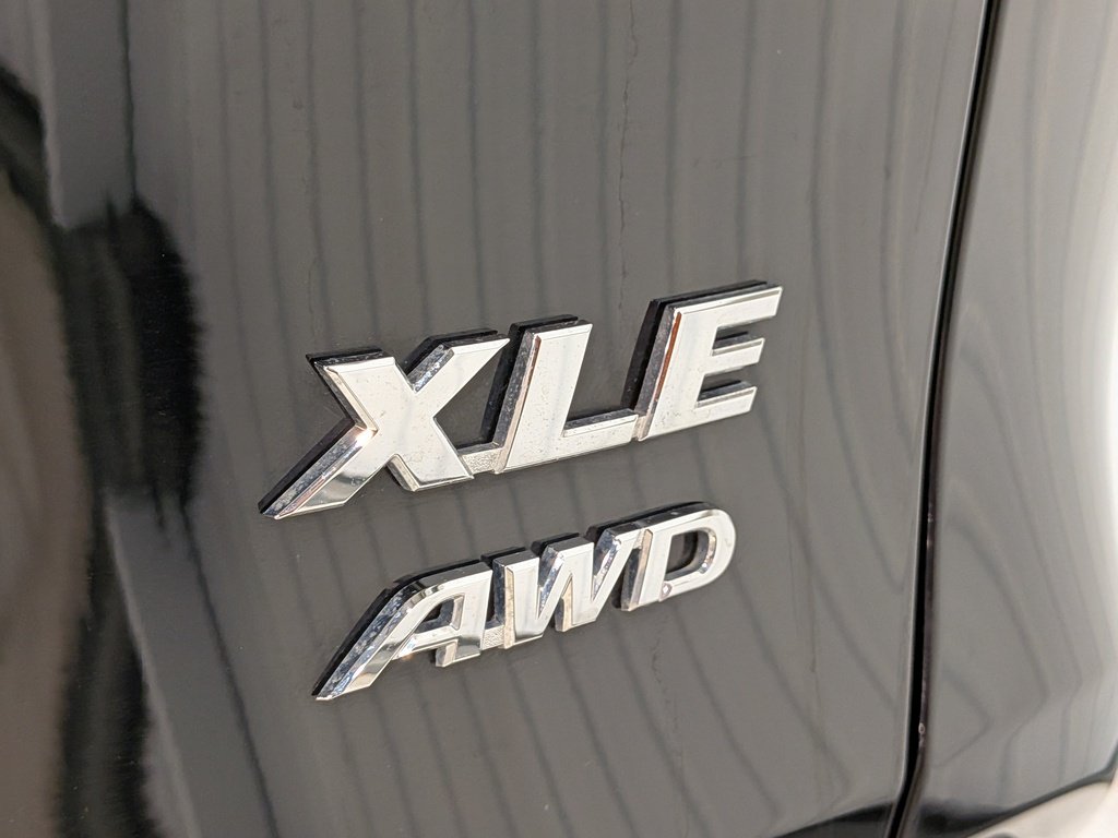 Toyota RAV4 XLE AWD 2024 Gris Val-David - photo #36