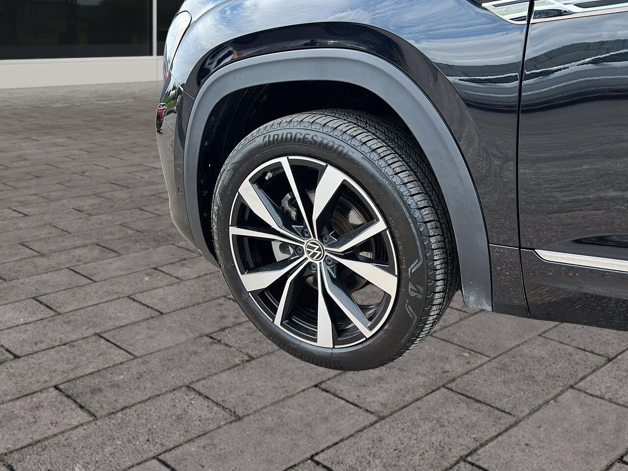 Volkswagen Atlas Cross Sport EXECLINE 2026 Noir Québec - photo #25