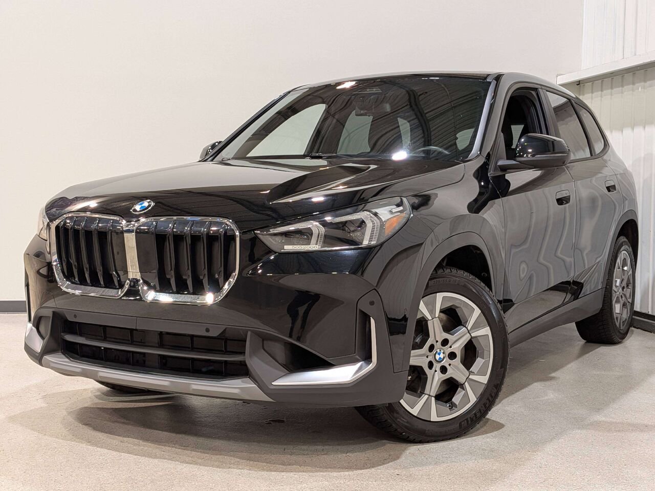 2024 BMW X1 xDrive28i Sports Activity Vehicle Black Val-David - photo #0