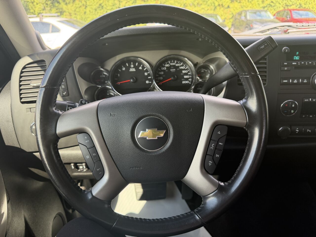 Photo 13 — Chevrolet Silverado 1500 2013