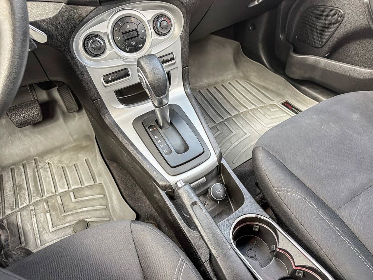 2018 Ford Fiesta 3FADP4EJ3JM123012 Black Mirabel - photo #20