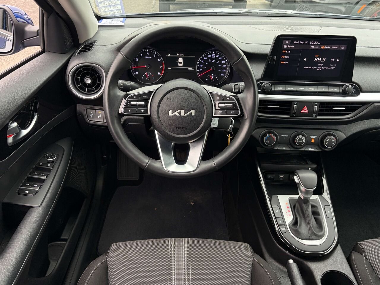 Kia Forte 2023 Bleu Gatineau - photo #13