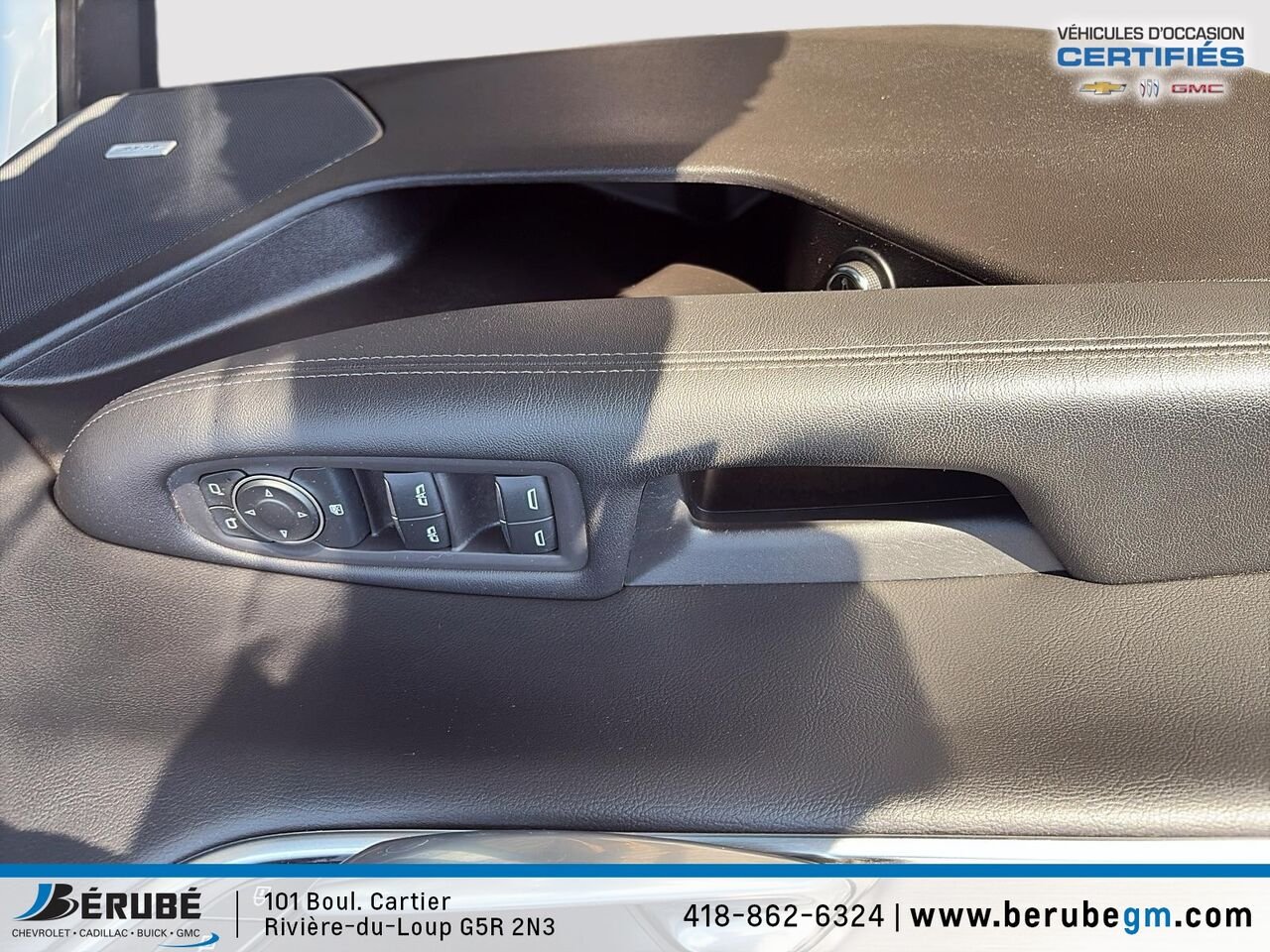 2022 CADILLAC XT5 AWD White Rivière-du-Loup - photo #9