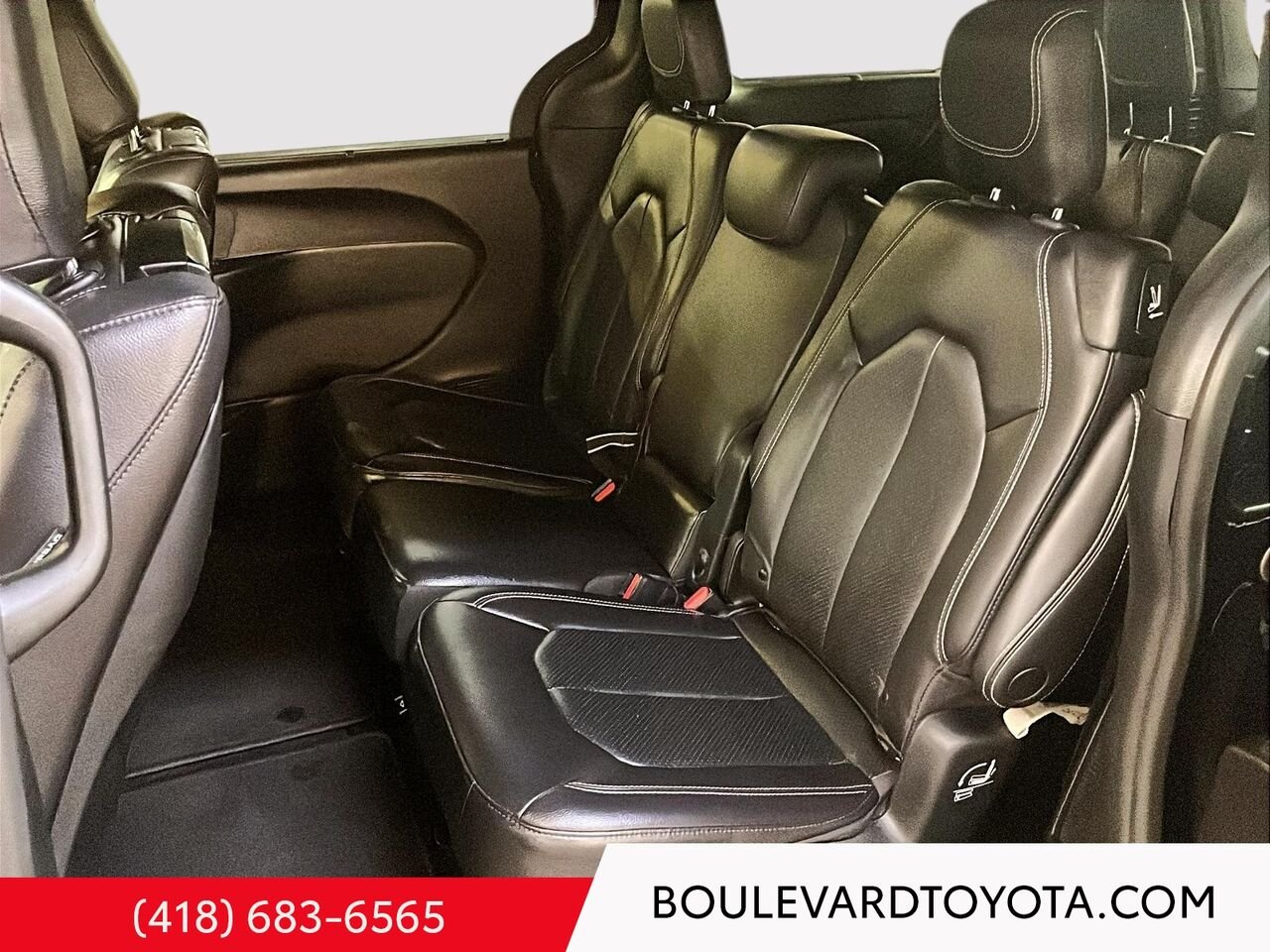 2022 Chrysler Pacifica 100232A-096 | Touring L TA Black Québec - photo #18