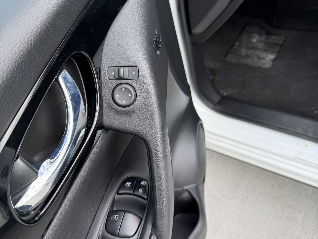 Nissan Qashqai SL PLATINUM 2023 Blanc Châteauguay - photo #14