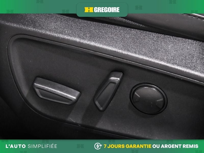 2024 Ford Escape Black Blainville - photo #17